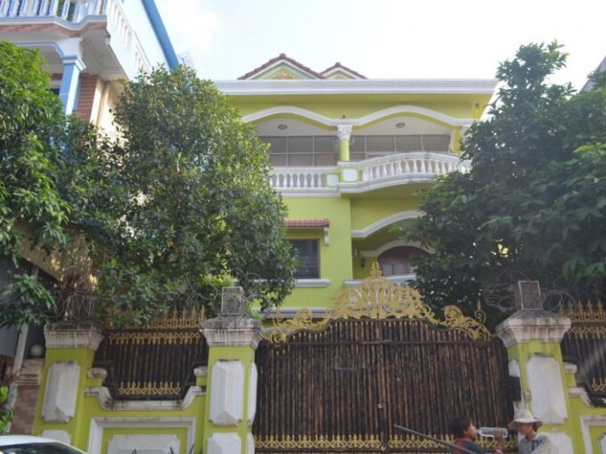 7Bedrooms Villa for rent In Samnong12