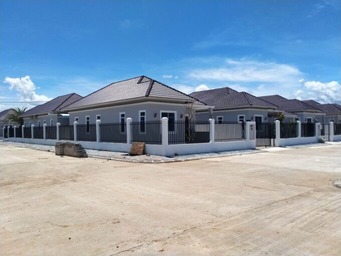 Brand New 3 Bedrooms Villa for Sale in Battambang