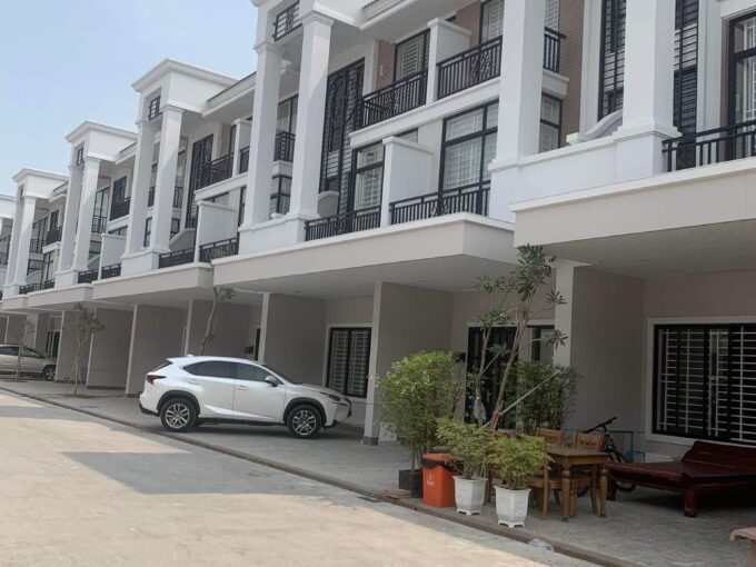 Brand New Link Villa for Rent in Borey Peng Houth Boeng Snor