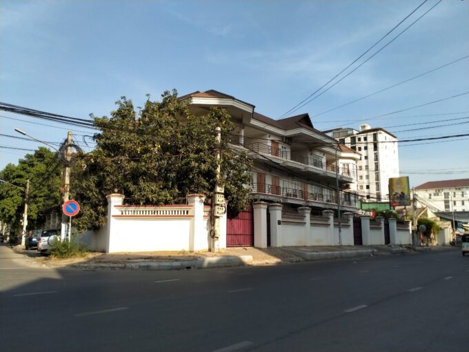 Building for Sale in Toul Kork