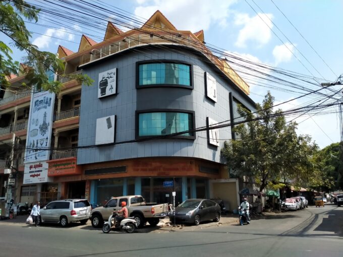 Corner Building for Rent in Toul Kork Near Mondial Center