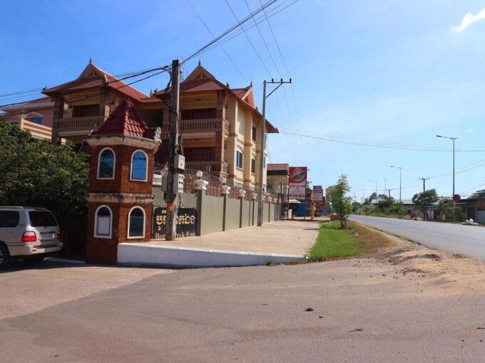 Corner Villa on Tiger Street for Sale in Chbar Ampov