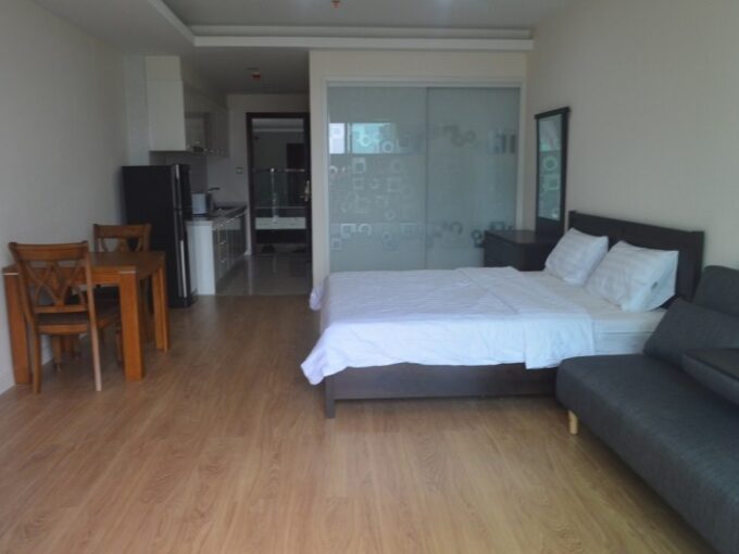 Fully furniture apartment for rent near Olympic stadium