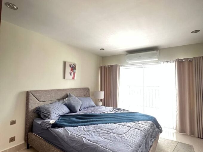 Good Living Studio Condominium for rent in Tuol Kork is available now