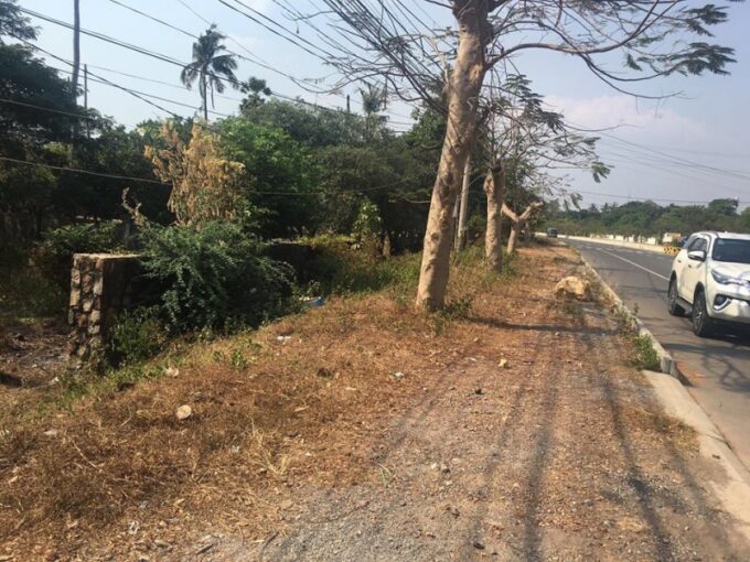 Land for sale on main road and sea view in Kep