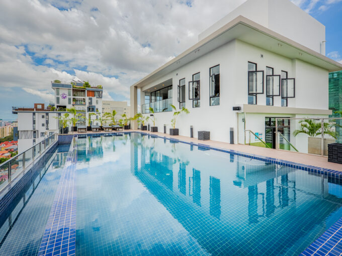 Luxury Gym & Pool 1 Bedroom Apartment for Rent in BKK