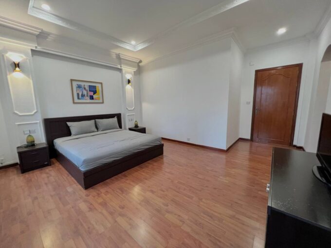 Luxury Two Bedrooms Apartment for Rent In Boeng Keng Kang