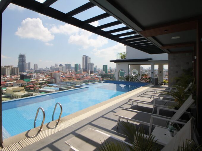 One Bedroom Apartment with Swimming Pool and Gym in TK