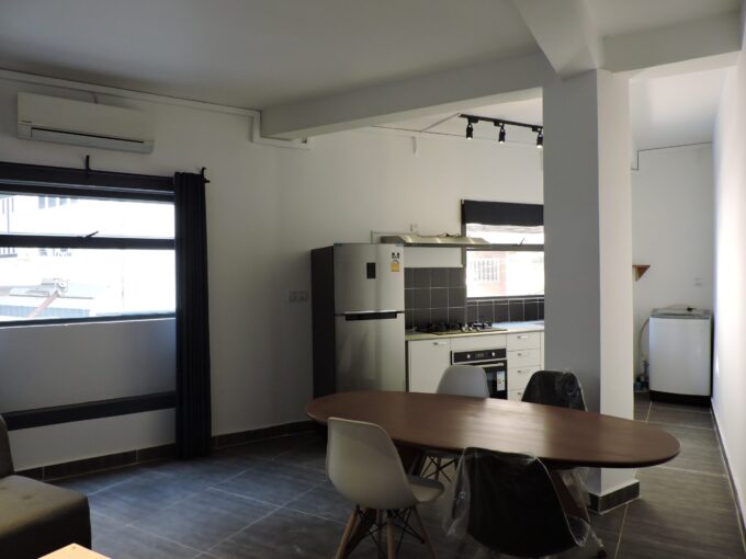 One Bedrooms Apartment for Rent Penh near Royal Palace