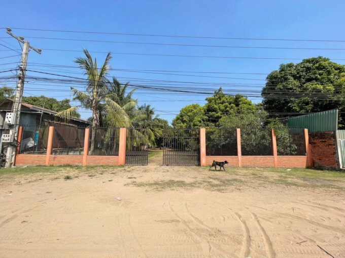 Spacious Land for sale along the National Road 1 in Prek Ek