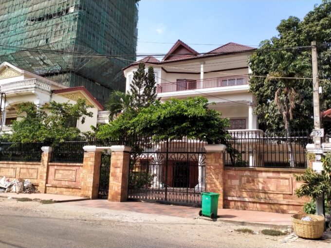 Spacious Seven Bedrooms Villa for Rent in Toul Kork Area