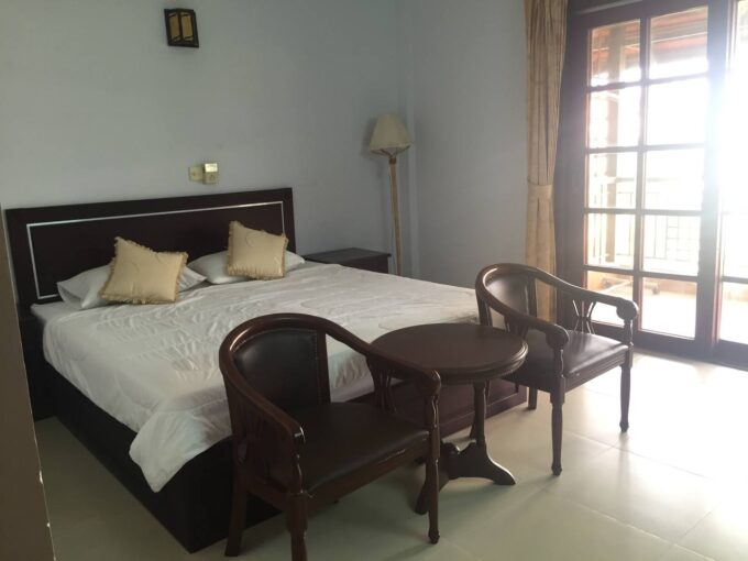 Two Bedrooms Apartment with Very Nice Location In Daun Penh