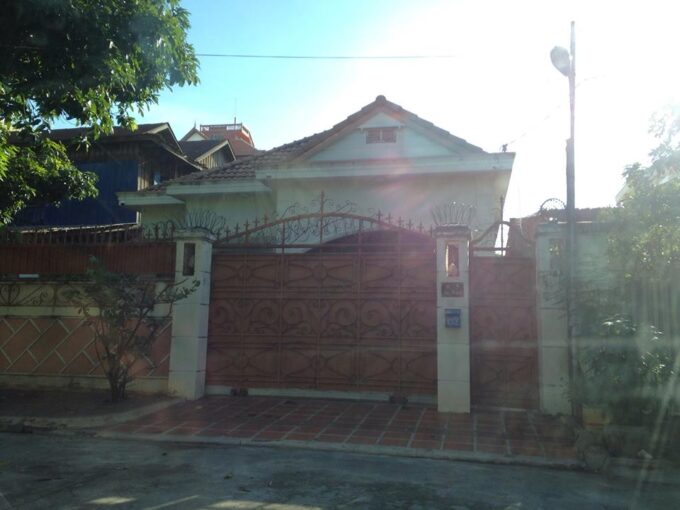 Villa for Sale in Toul Kok