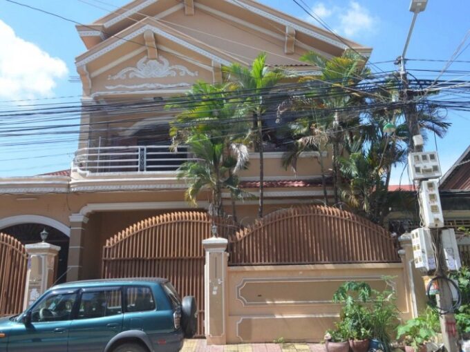 Villa for rent in Toul Kork