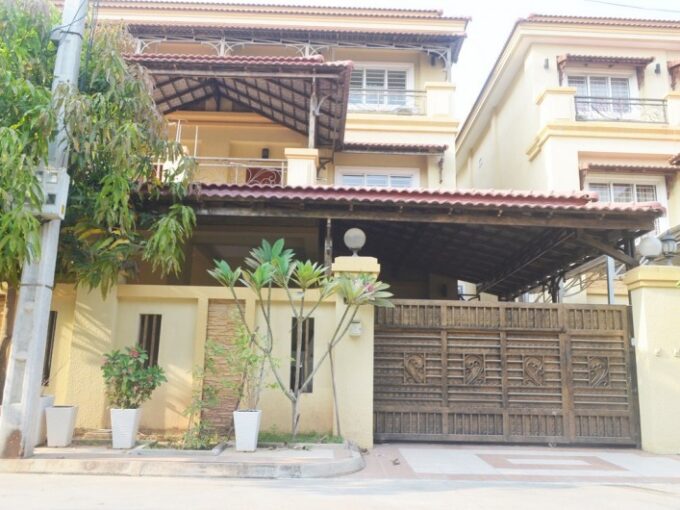 Villa for sale in Phnom penh thmey