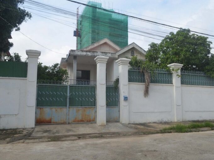 Villa in Toul Kork for rent (Boeng kok 1)