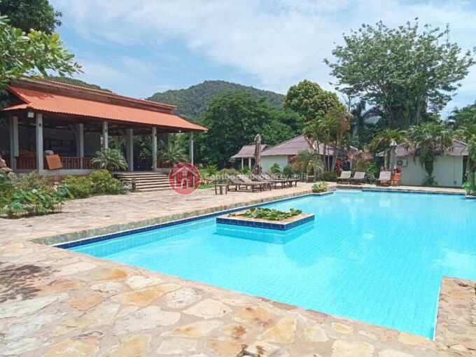 Boutique Resort for Rent in Kep