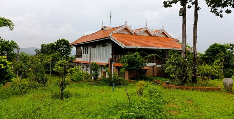 Luxury Wooden House For Sale in Kep