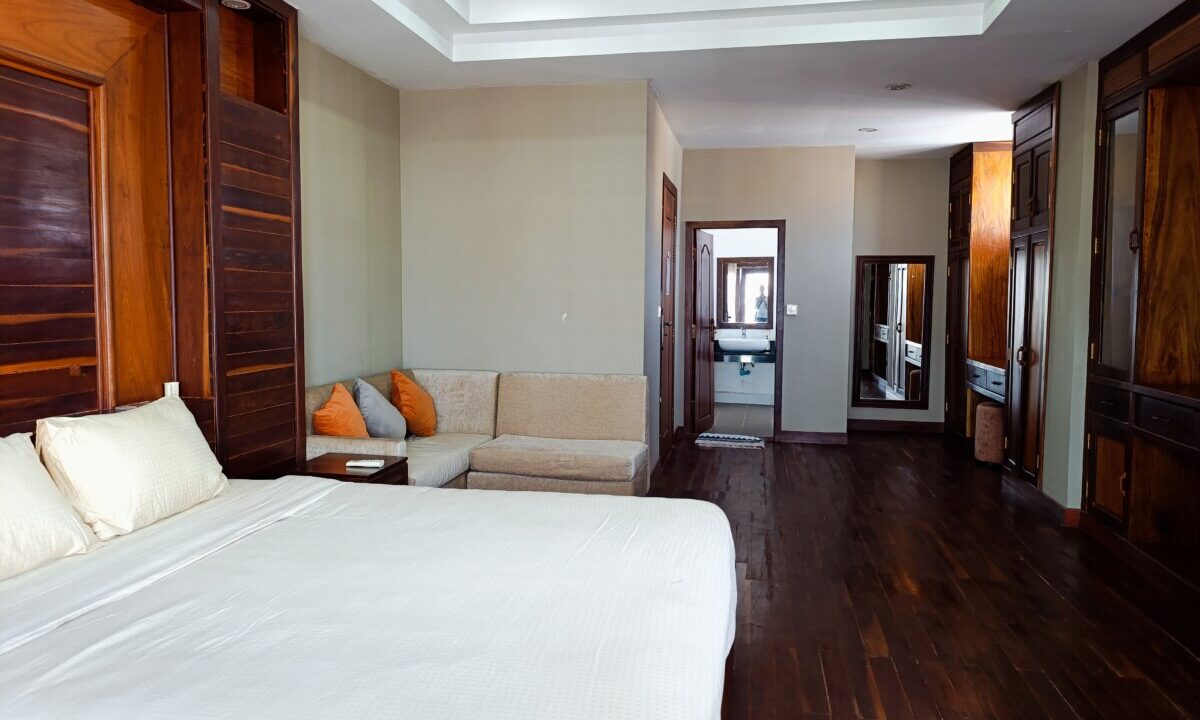 21Units Apartment Building for Lease in Toul Tom Pong (Russian Market) - Spacious & Modern Bed