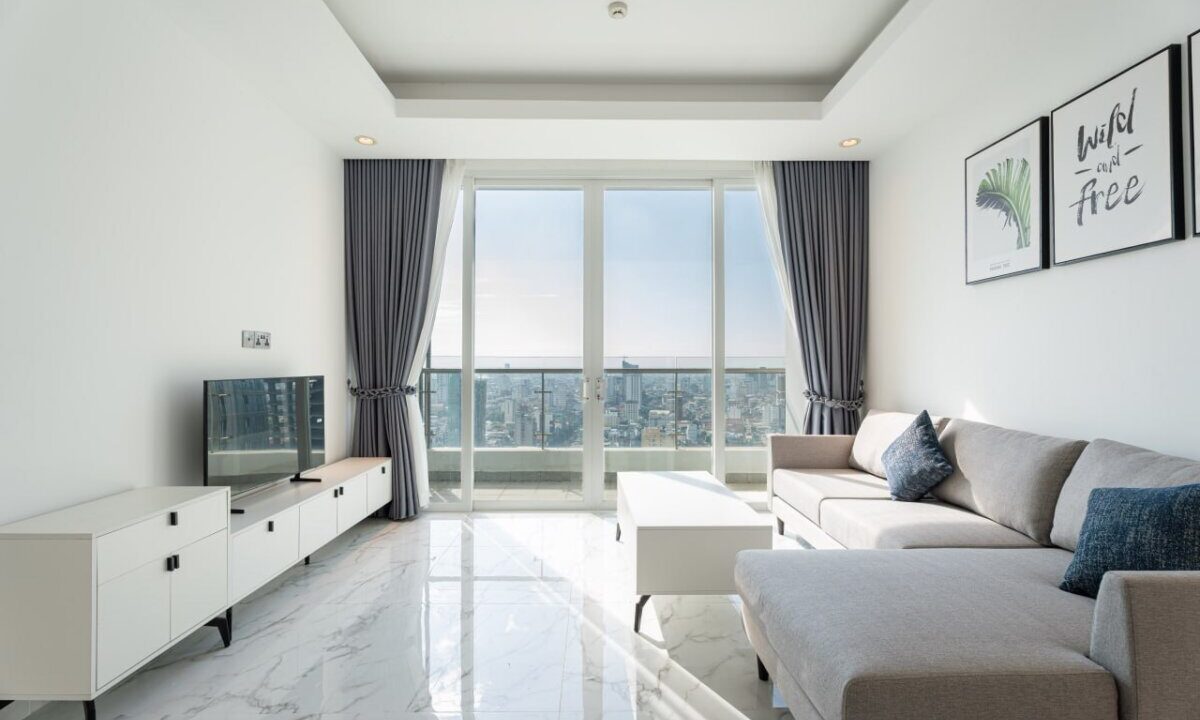 Living Area Luxury Condo for sale at J Tower 2, BKK1