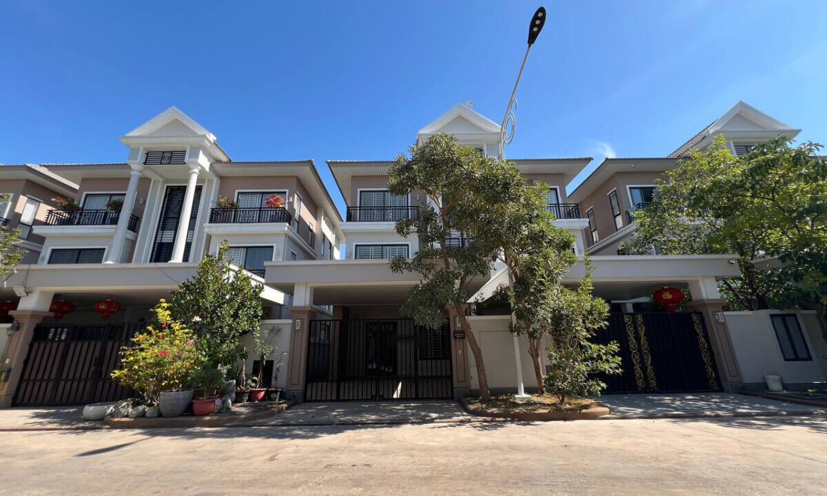 Villa-Twin-B-for-sale-in-Phnom-Penh