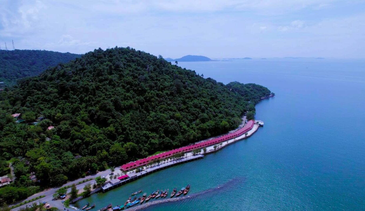 Waterview Land for Sale in Kep Province – Stunning Views & Prime Location